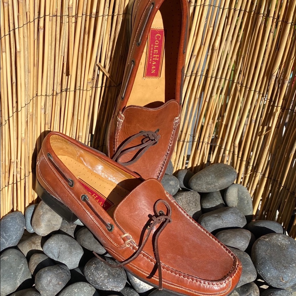 Cole Han country women’s leather boat loafer shoes